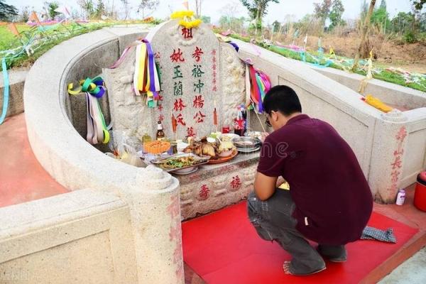祖坟动土有什么讲究 祖坟动土有什么讲究